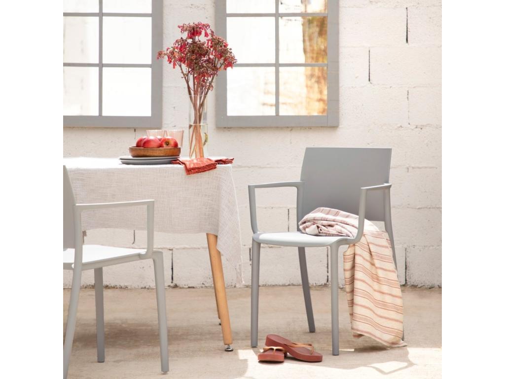 Grey plastic outdoor chair 56x80 cm - Artigeo DUOP15236