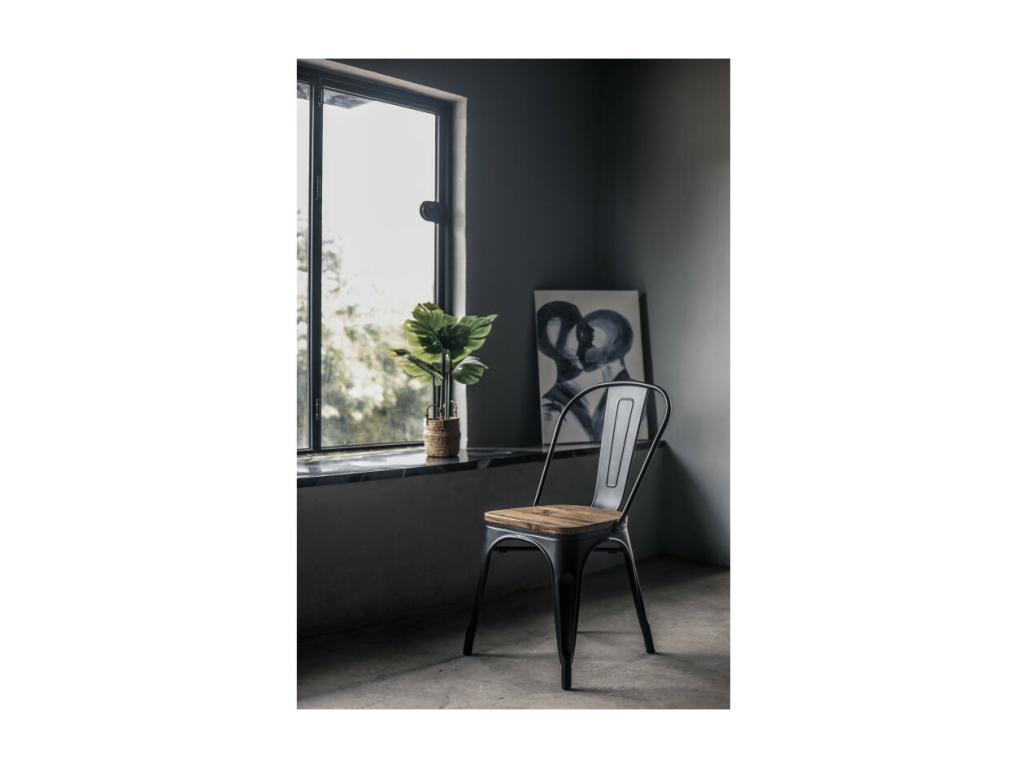Matte black metal chair with light wood seat - Industrial style KLQX46458